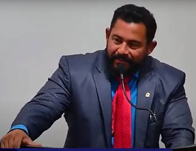 Vereador Sula propõe programa “semana do lixo zero” e castração de cães e gatos