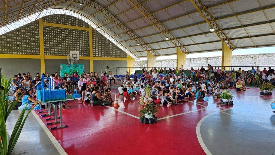 Escola Ismar é referência na educação de tempo integral em Mucuri implantada por Robertinho