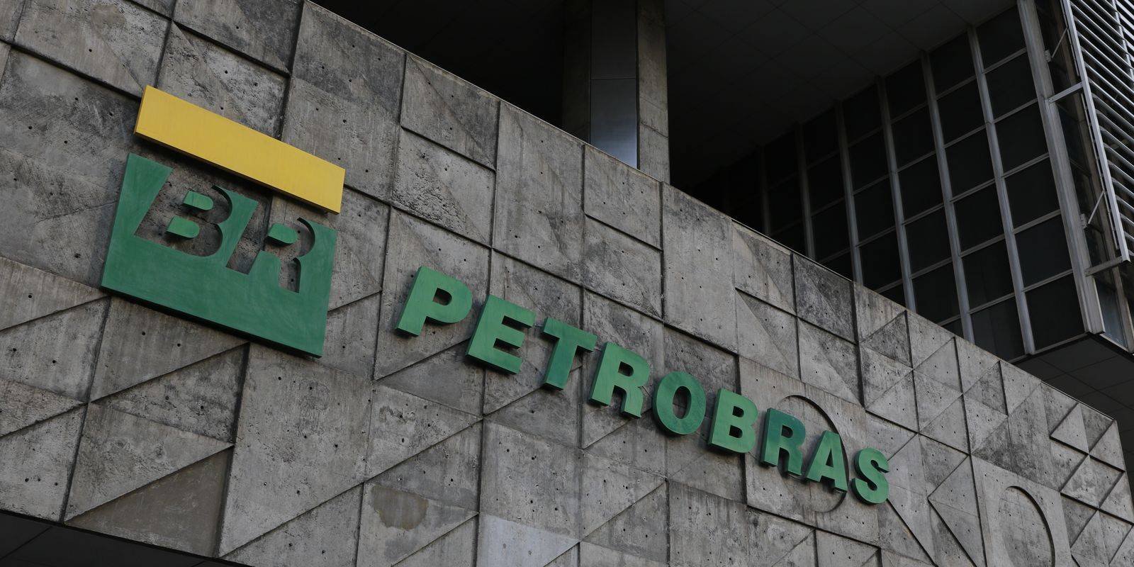 Petrobras recebe autorização para mudar estatuto social