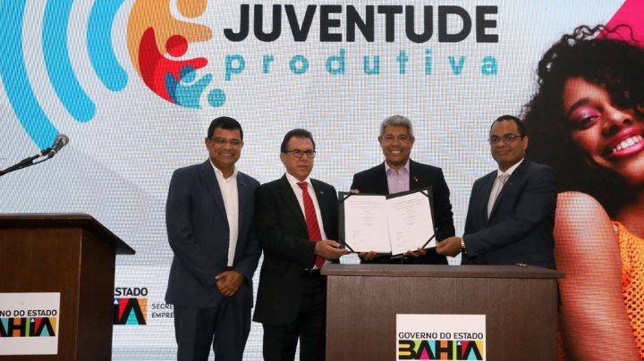 Governador lança programa de oportunidade profissional para jovens e fecha parcerias com o Ministério do Trabalho