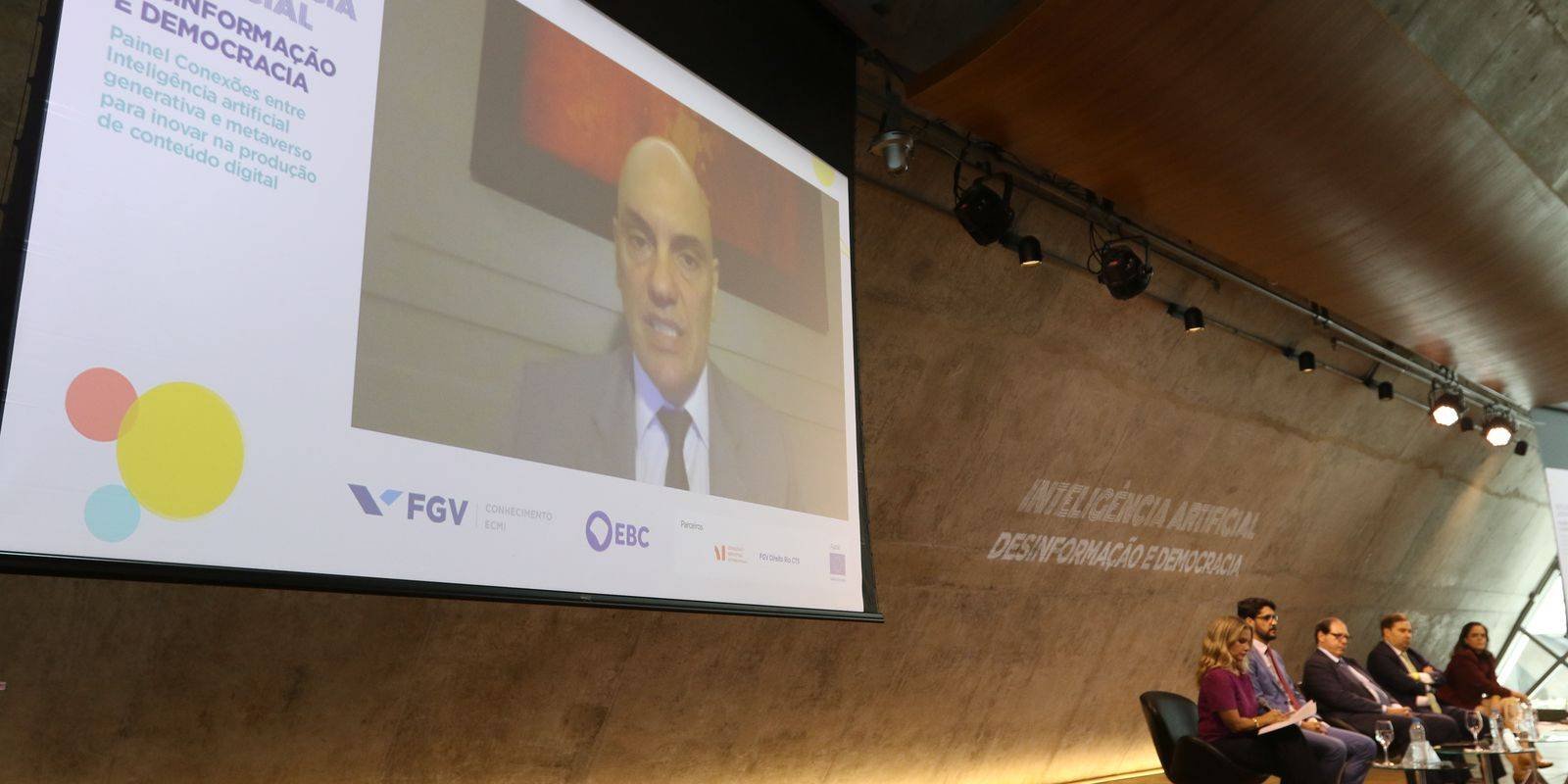 TSE debaterá regulamentação da IA para eleições de 2024