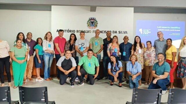 Jornada Pedagógica com educadores planeja novo ano letivo em Mucuri
