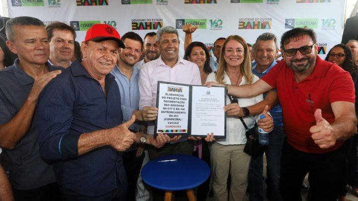 Governador inaugura obras em Condeúba e assina projeto de infraestrutura