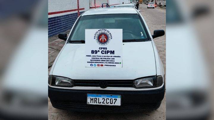 Polícia Militar da Bahia recupera veículo furtado durante operação no Extremo Sul