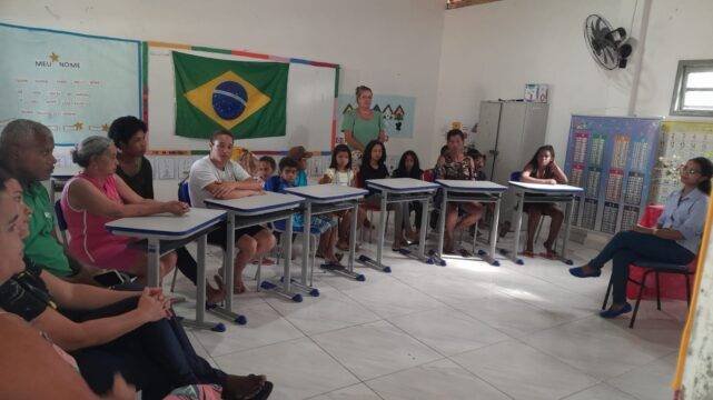 Secretaria da Educação realiza workshop para aproximação familiar nas escolas municipais, em Mucuri