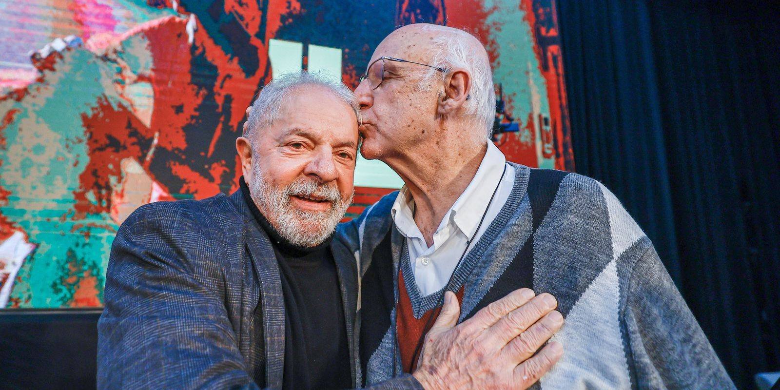 Lula manifesta apoio a padre Julio Lancelloti