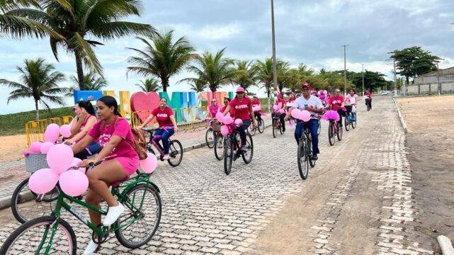 Passeio ciclístico marca o encerramento das atividades alusivas ao Outubro Rosa em Mucuri