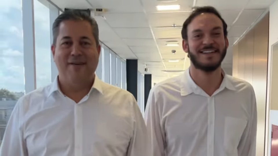 Teixeira de Freitas: Leo Brito declara apoio a Uldurico Pinto para prefeito; orientação é da cúpula do governo do Estado