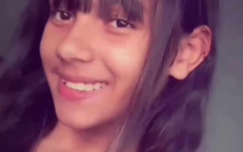 Estudante de 13 anos morre atropelada ao descer de ônibus escolar na BA-290, em Medeiros Neto