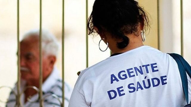 Mucuri: Robertinho faz acordo de mais de meio milhão de reais com Agentes de Saúde, após 10 anos de impasse na justiça; primeira parcela já foi paga