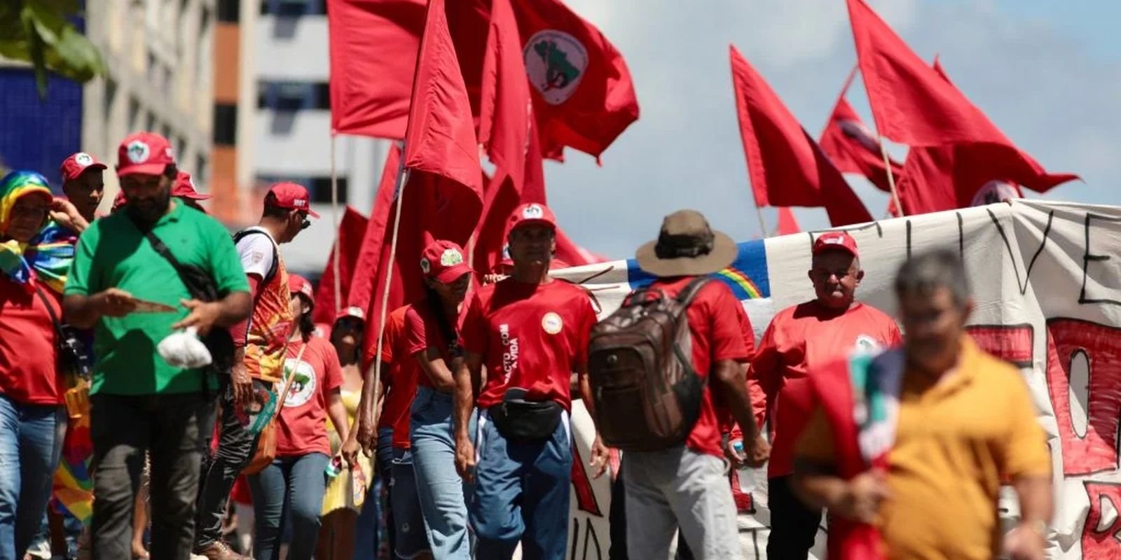 Jornada de lutas pela reforma agrária organizou 55 ações no país