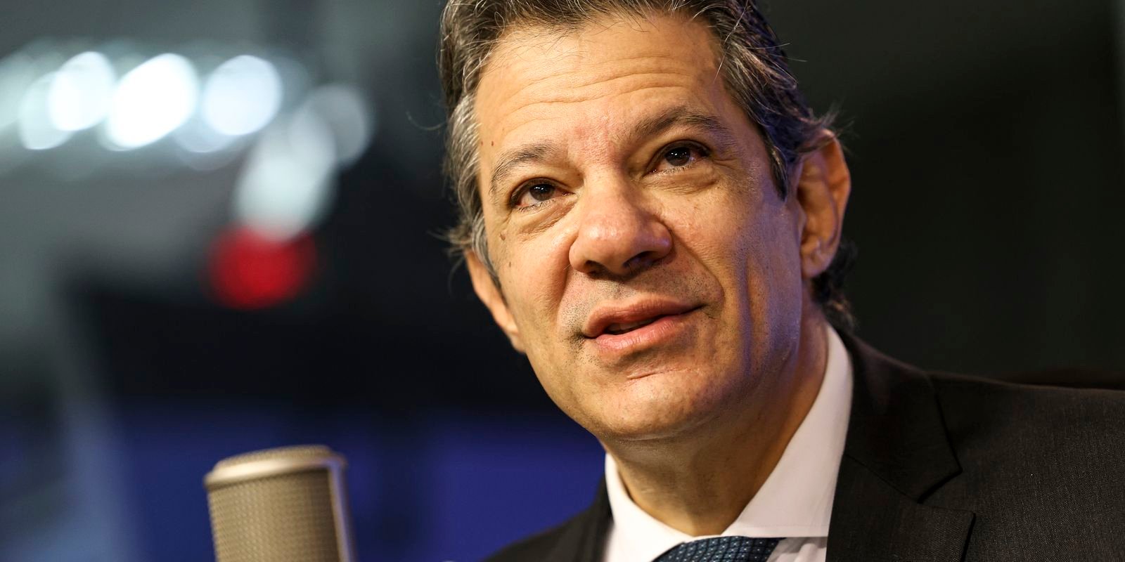 Haddad reúne-se com secretário do Tesouro de Trump em meio a tarifas
