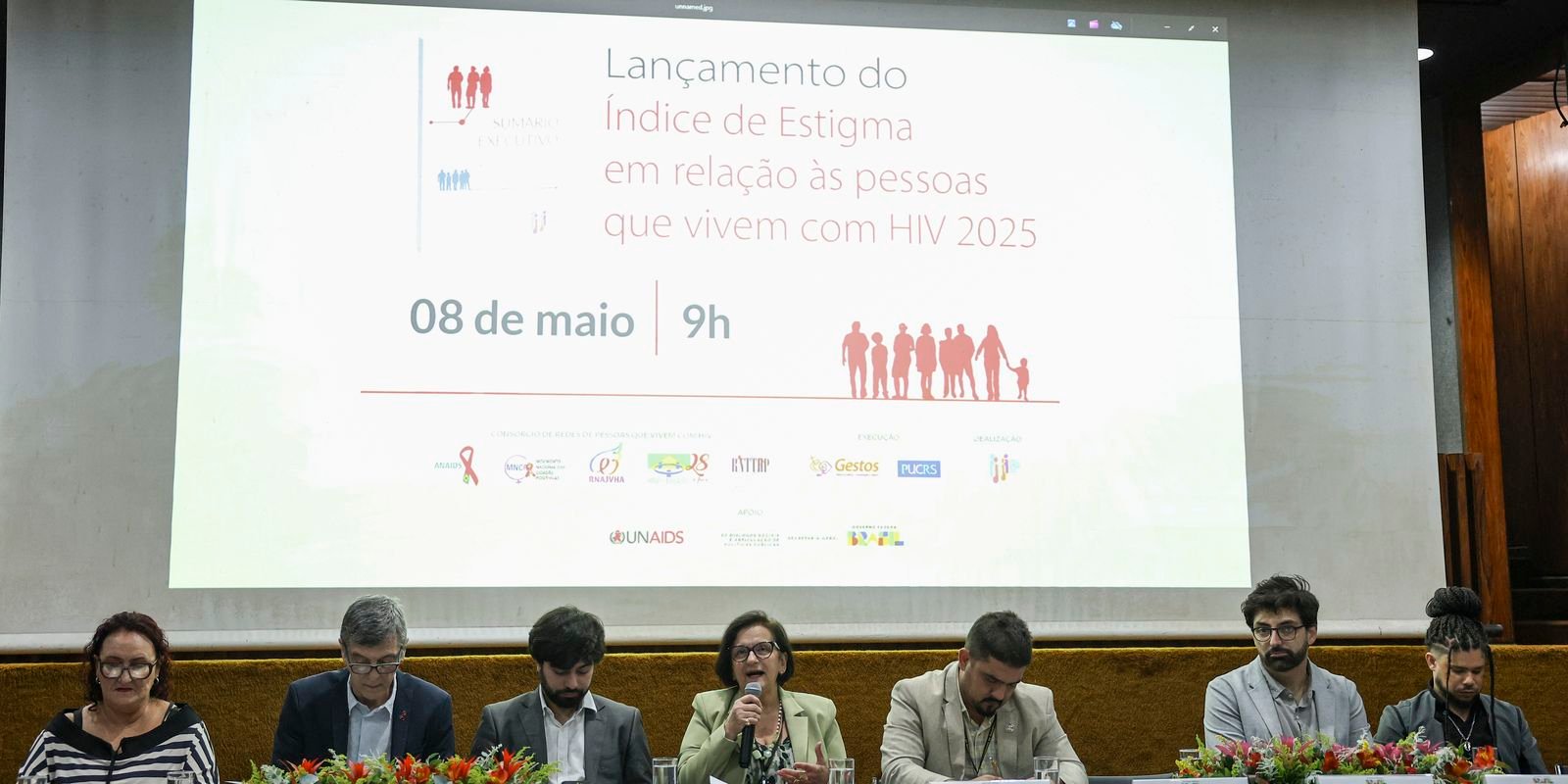 Discriminação atinge 52,9% das pessoas com HIV/aids, mostra pesquisa